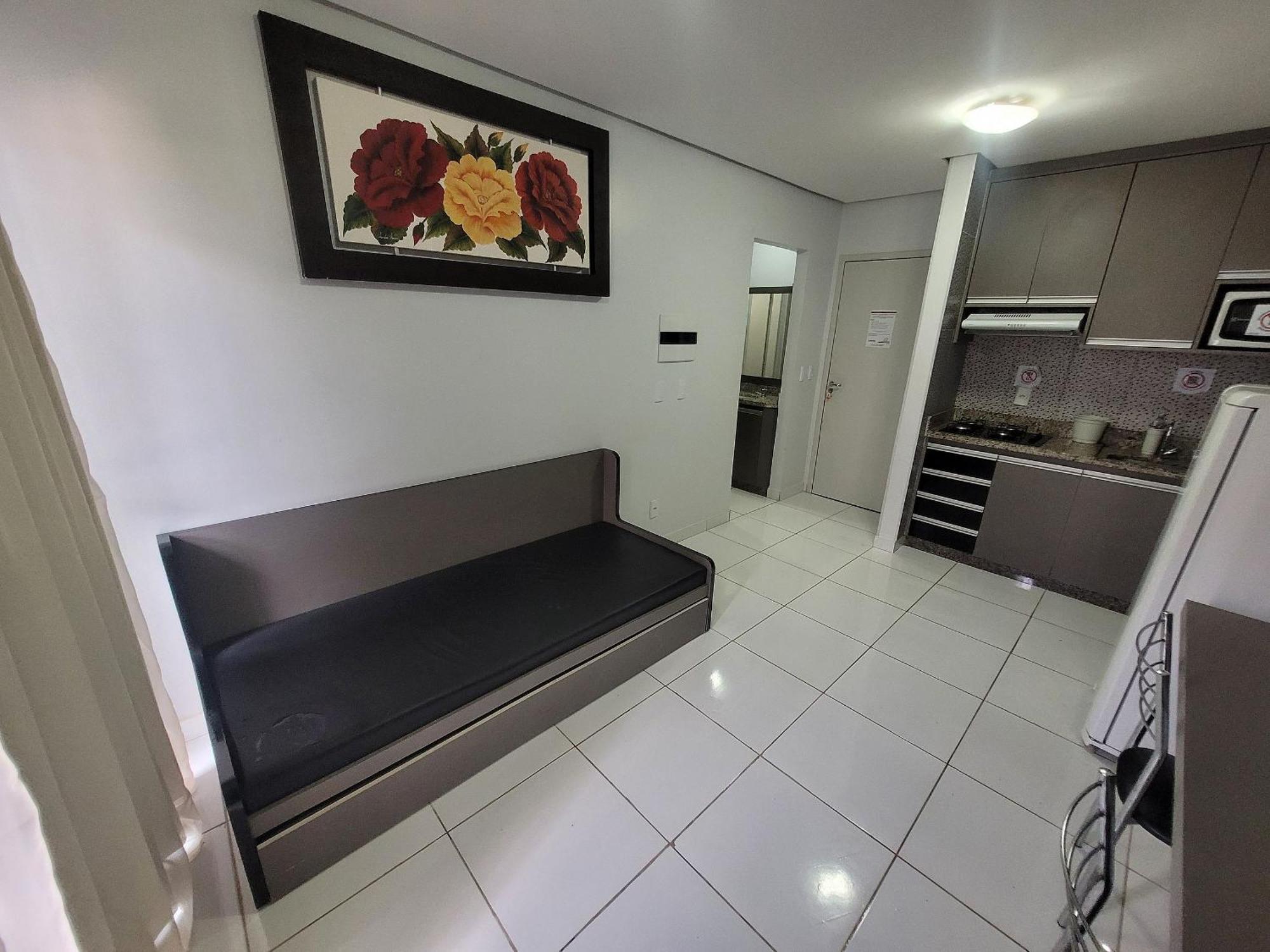 Lagoa Flat Service Rm Hopsedagem Caldas Novas Esterno foto